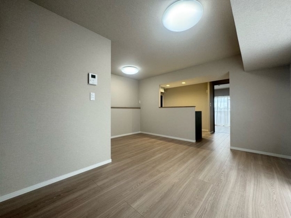 リビングダイニング