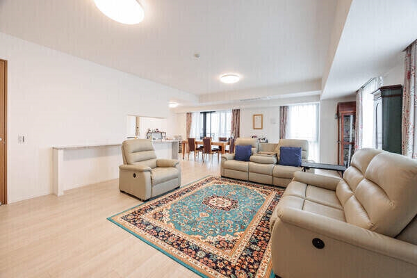 ※販売対象に家具・調度品は含まれません。