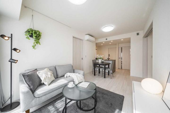 リビング:・家具調度品等は販売価格に含まれません。(撮影年月:2025年05月)