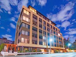 ブランズ代々木参宮橋の外観