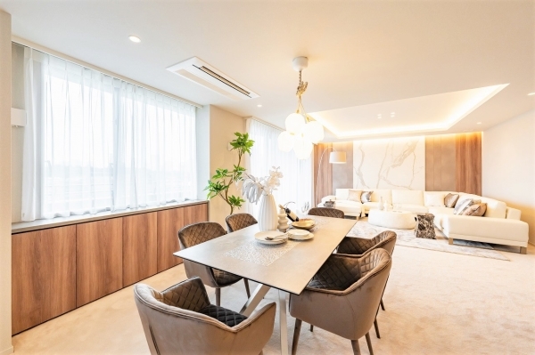 光あふれる広々LDK(約31帖)