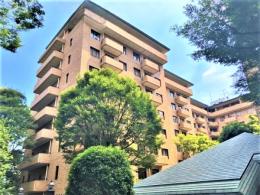 広尾ガーデンヒルズ・サウスヒルD棟の外観