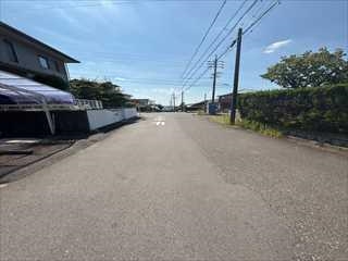 前面道路(2025年8月撮影)