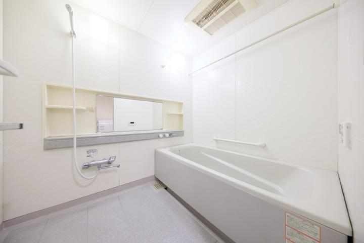 1620サイズの浴室