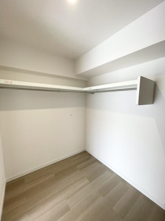 約2.9Jのウォークインクローゼット