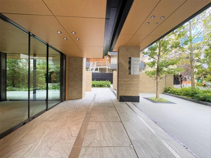 エントランスアプローチ