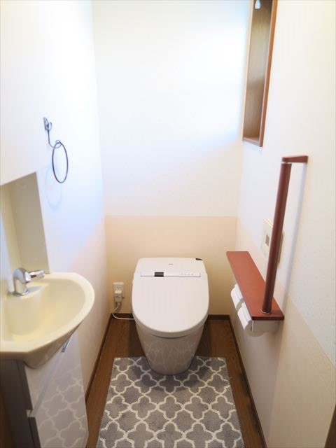 1階トイレ