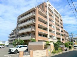 アーサー橋本駅ネオシスの外観