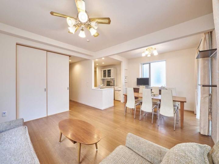 リビング・ダイニング（撮影年月：2025年11月）