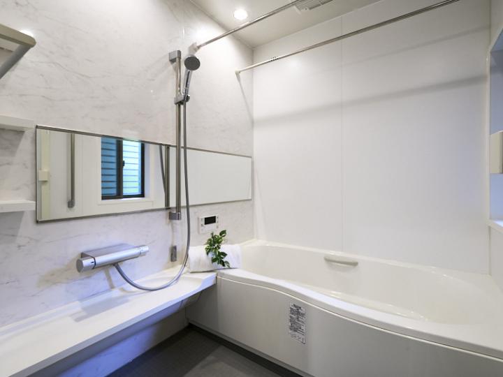 1618サイズのユニットバスです。