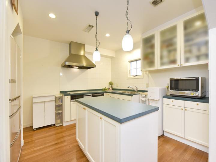 キッチンカウンター付き