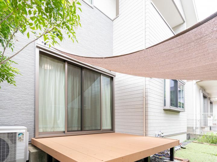 庭（ウッドデッキ有り）