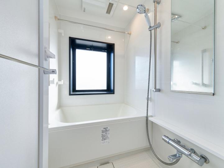 浴室換気乾燥機・窓付