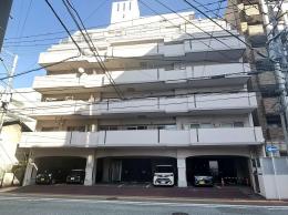 赤坂ハウスの外観