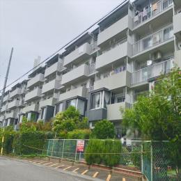 安城グランドハイツの外観