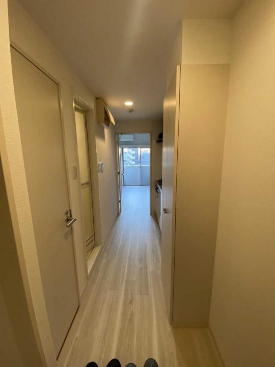 廊下(撮影年月:2025年11月)