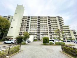 つつじヶ丘ハイムＡ棟の外観