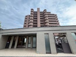 イトーピア香櫨園酒蔵通りの外観