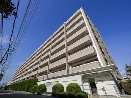 ディークラディア城東アフタヌーンスクエアの外観