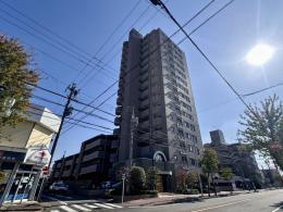 メイツ呼続公園の外観